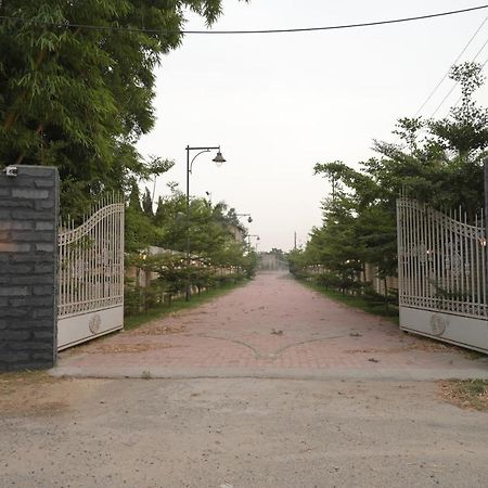 Kamal Resorts - The Luxury Of Being Yourself Ludhiana Luaran gambar