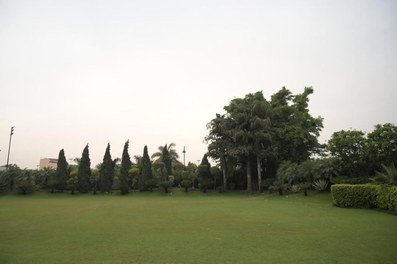 Kamal Resorts - The Luxury Of Being Yourself Ludhiana Luaran gambar