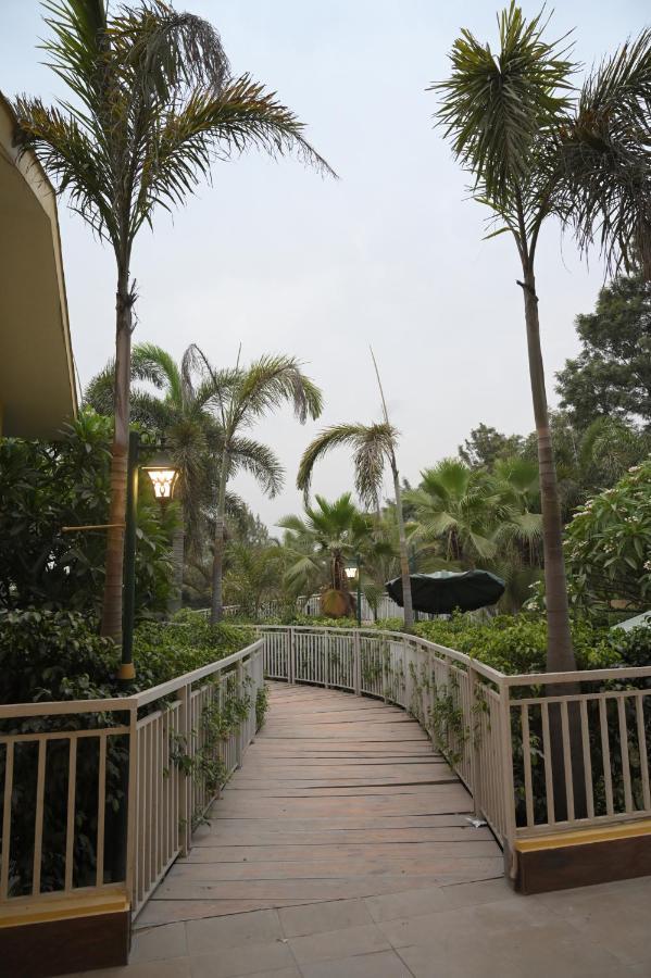 Kamal Resorts - The Luxury Of Being Yourself Ludhiana Luaran gambar