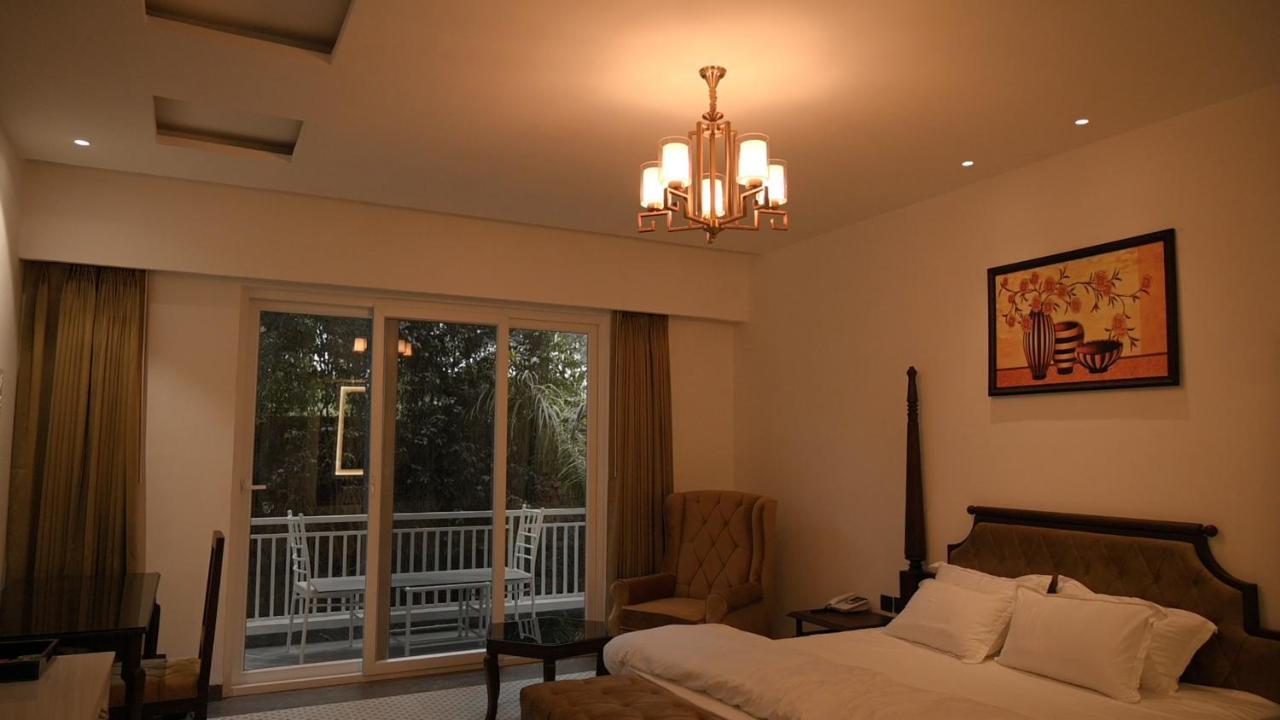 Kamal Resorts - The Luxury Of Being Yourself Ludhiana Luaran gambar